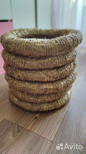 Основы для венков из сена