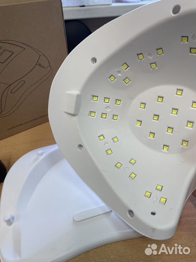 Лампа для ногтей