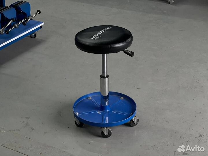 Сиденье для автосервиса