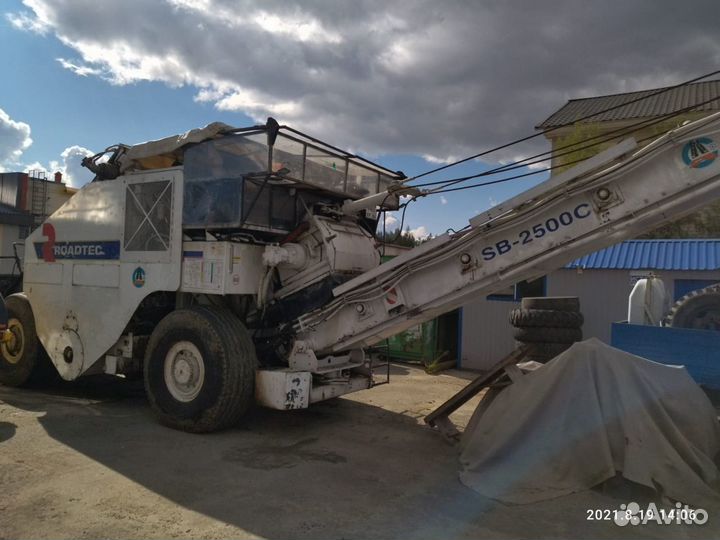 Перегружатель асфальта Roadtec SB-2500B Shuttle Buggy, 2003