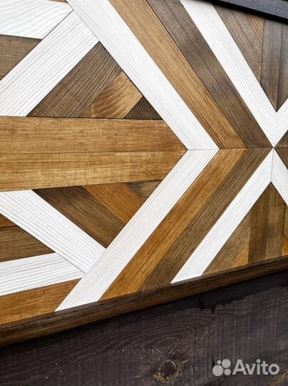 Картина панно из дерева