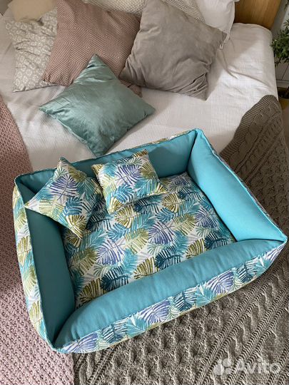 Лежанка для собак