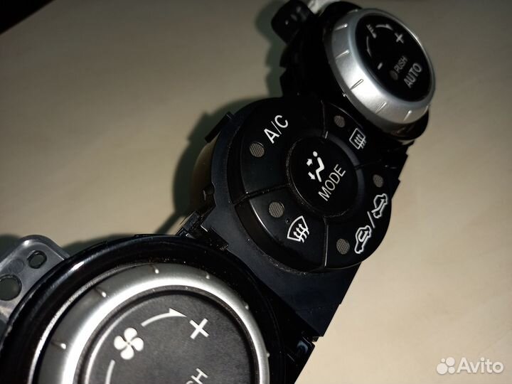 Блок управления климатом мазда RX8 2003-2008