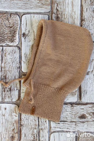 Капор из шерсти