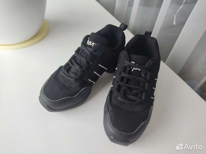 Джаз кроссы для девочки