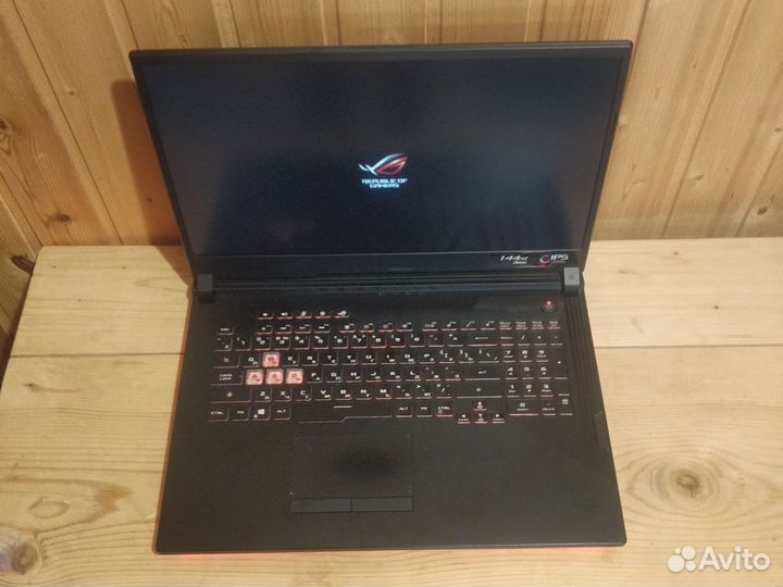 Asus ROG strix GL 731 GU