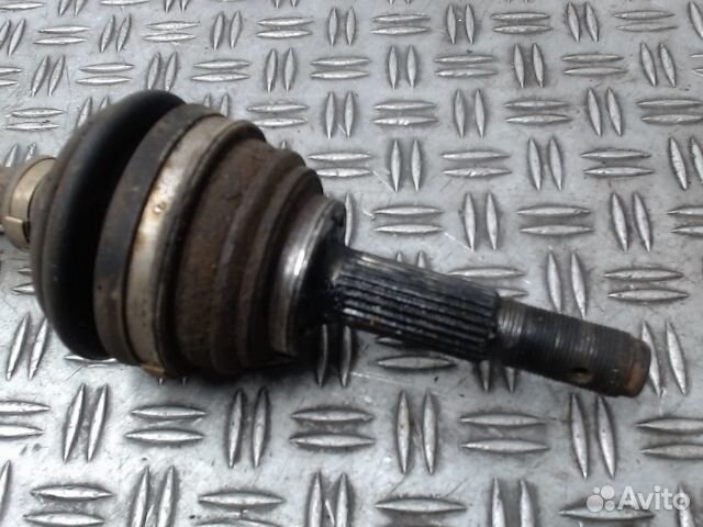 Полуось передняя правая (приводной вал, шрус), Nis