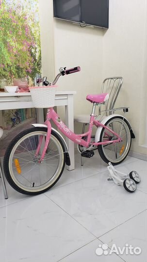 Детский велосипед novatrack Girlish line-20