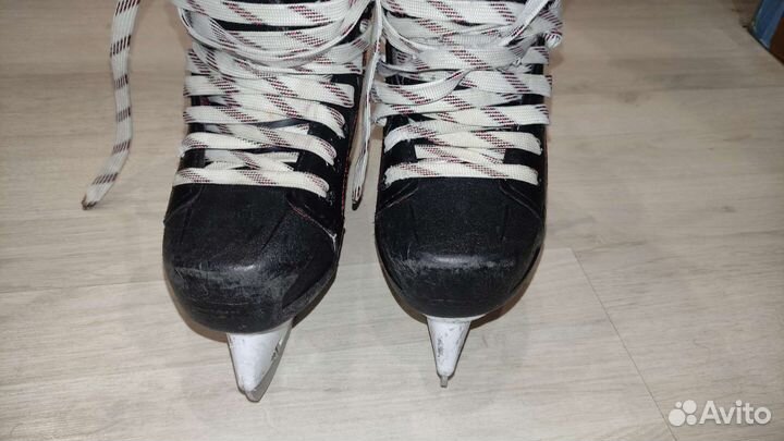 Коньки хоккейные ccm jetspeed ft460 jr 1D