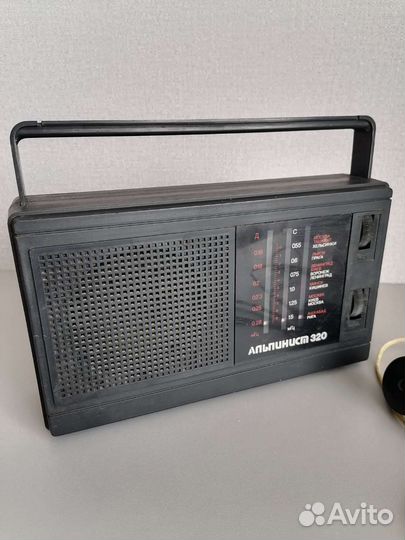 Радиоприёмник Альпинист 320