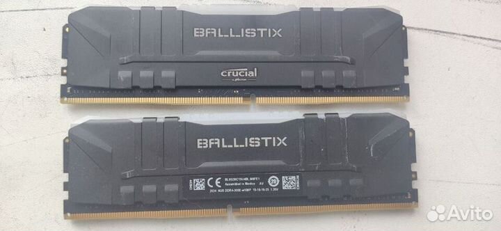 Память ddr4 16gb 3600 Crucial Ballistix