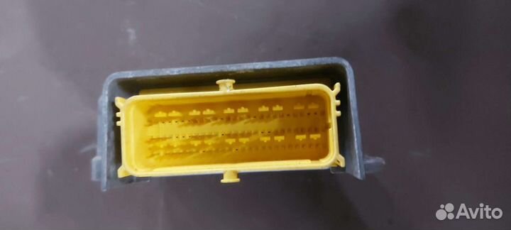 Блок управления подушек на Volkswagen Passat B6