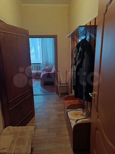 Комната 18,7 м² в 3-к., 1/5 эт.