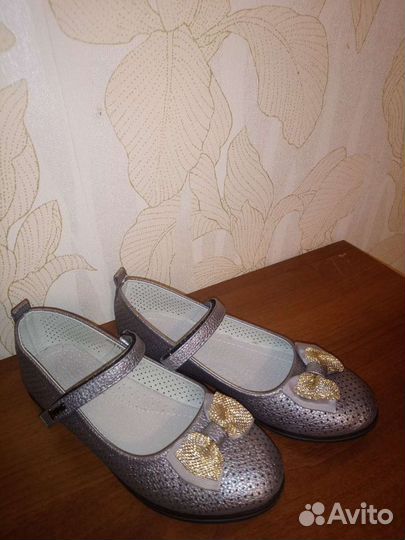 Туфли для девочки