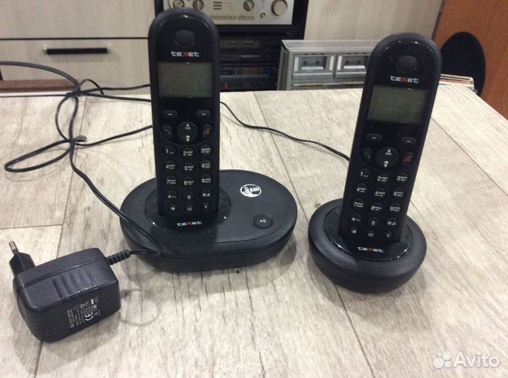 2 телефона беспроводные