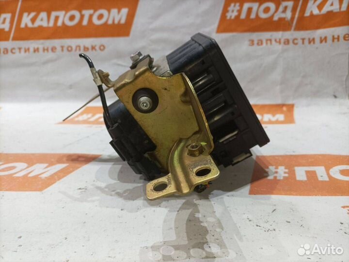 Блок ABS Mitsubishi Outlander 2 2006 4670A039