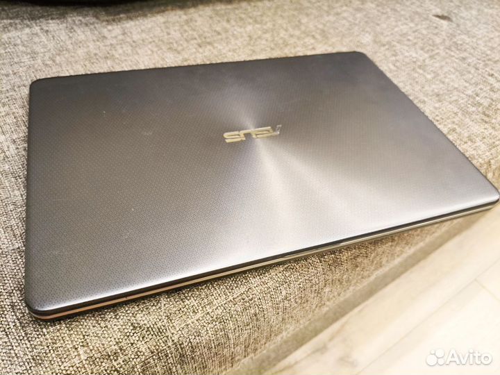 Asus x505b