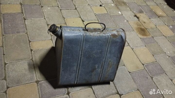 Канистры металлические немецкие