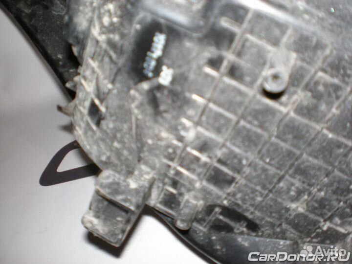 Фара головного света левая б/у для Kia Ceed (92101