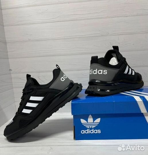 Кроссовки мужские Adidas