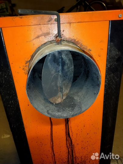 Продам твердотоплевный котел