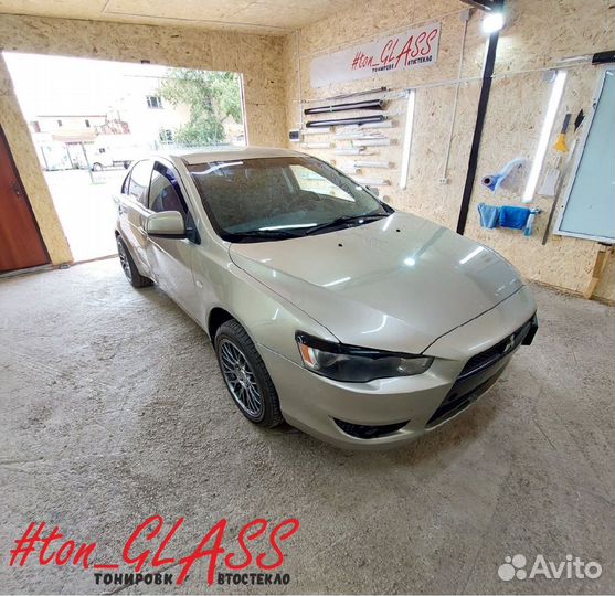 Лобовое стекло на иномарки с заменой