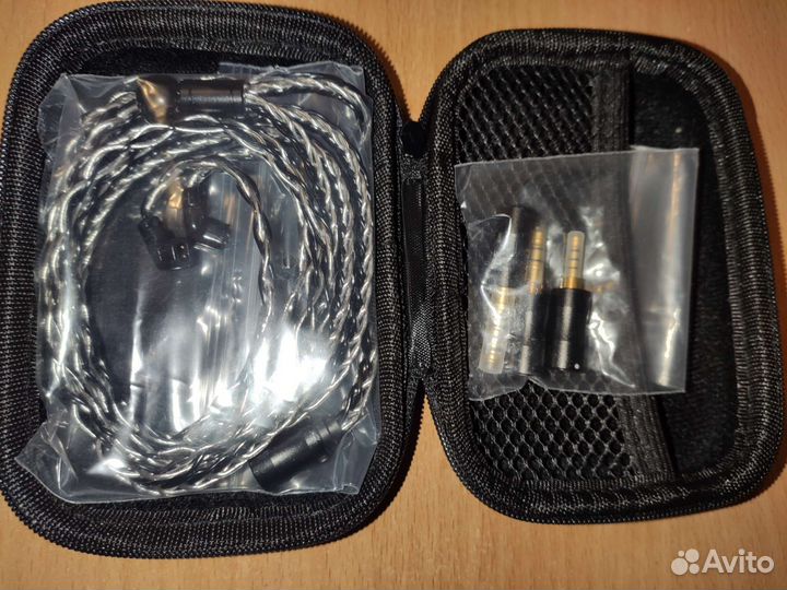 Кабель для наушников 2pin: модульный (новый)