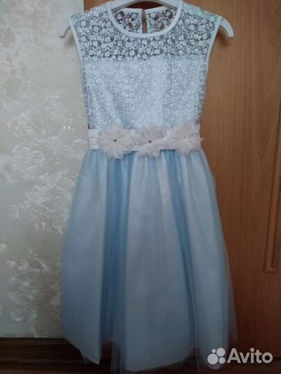 Нарядное платье