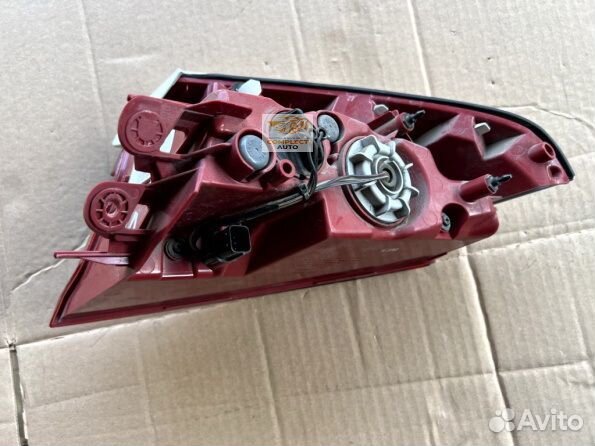 Фонарь задний левый Kia Stinger (2017-2022)