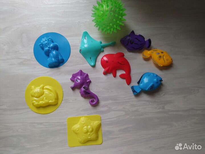 Развивающие игрушки пакетом