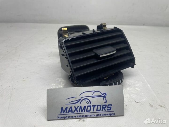 Дефлектор передний левый Volkswagen Touareg FL 3.6