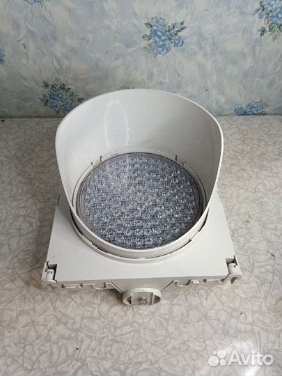 Светофор светодиодный