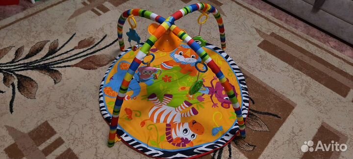 Развивающийся коврик