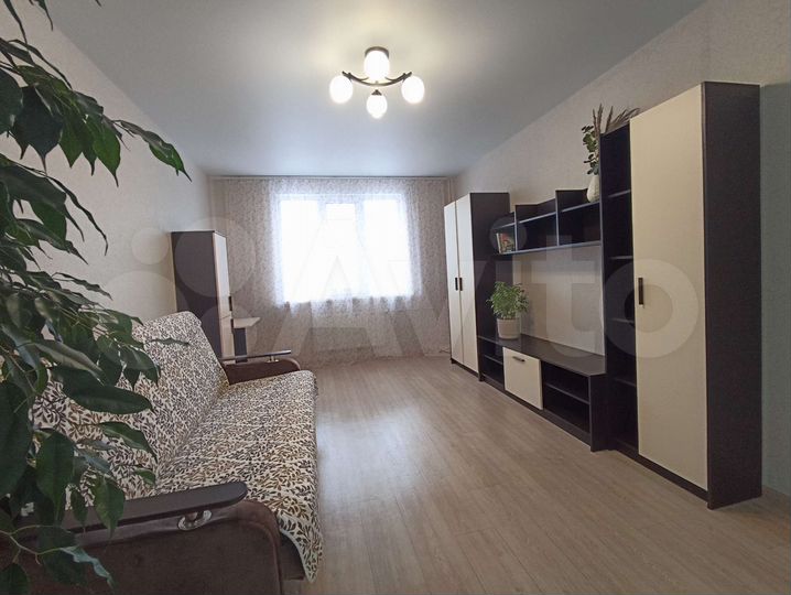 2-к. квартира, 70 м², 10/17 эт.