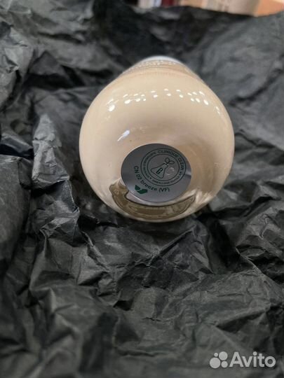 Тональный крем Estee Lauder, Clinique