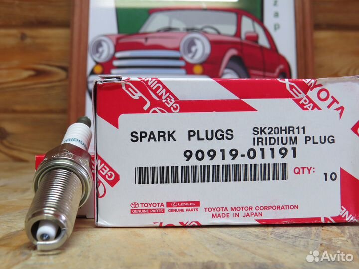 Свеча Toyota LC200 LX570 оригинал -9091901191