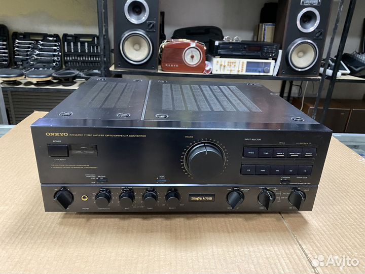 Усилитель Onkyo Integra A-701D(4) 21.3кг