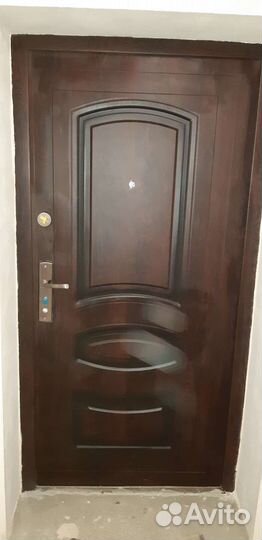 Дверь входная металлическая