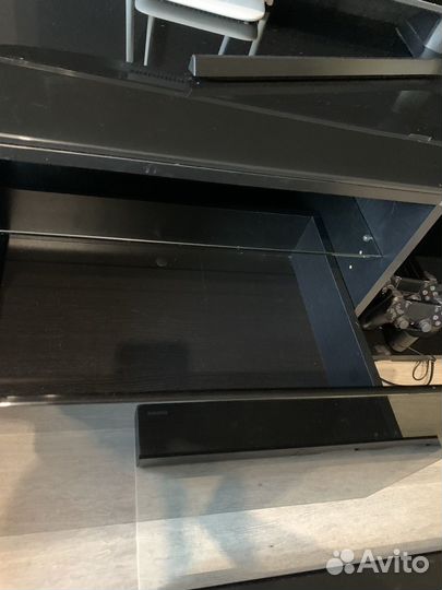 Тумба под телевизор черная (стекло)