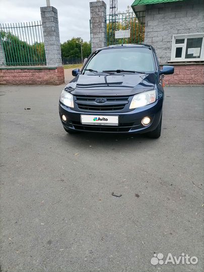 LADA Granta 1.6 AT, 2013, 140 000 км