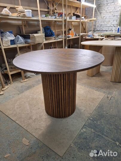 Стол кухонный раскладной дизайнерский