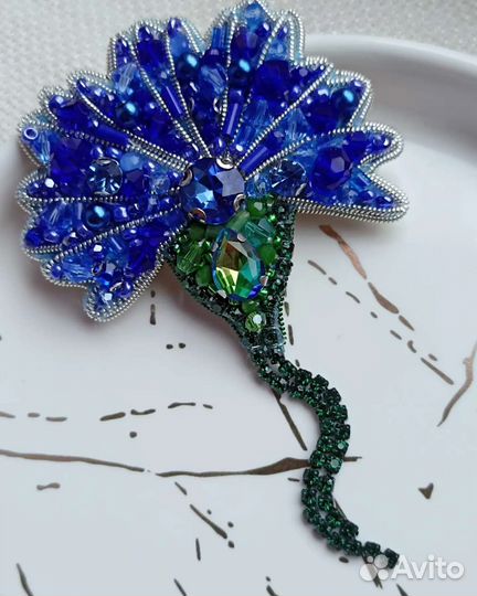 Брошь ручной работы Василек