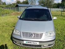 Volkswagen Sharan 1.8 MT, 2001, 300 000 км, с пробегом, цена 480 000 руб.