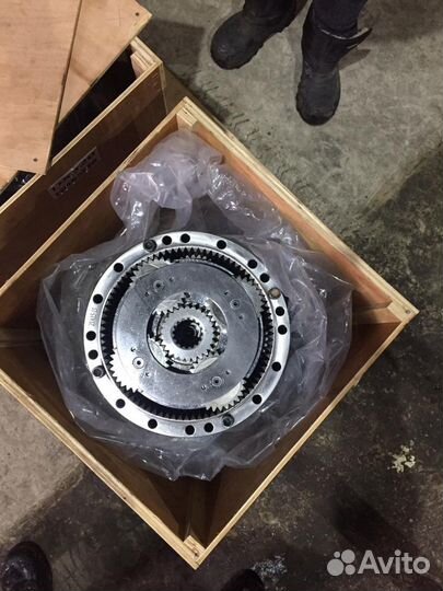 Редуктор поворота doosan DX520 R
