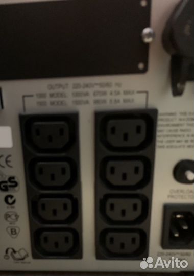 Ибп APC Smart UPS sua1000i