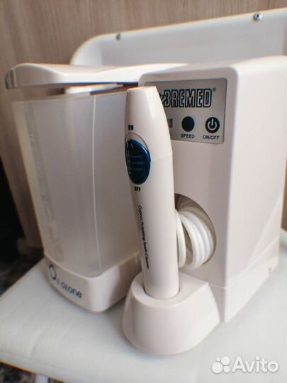 Ирригатор для полости рта Bremed BD7200 (новый)