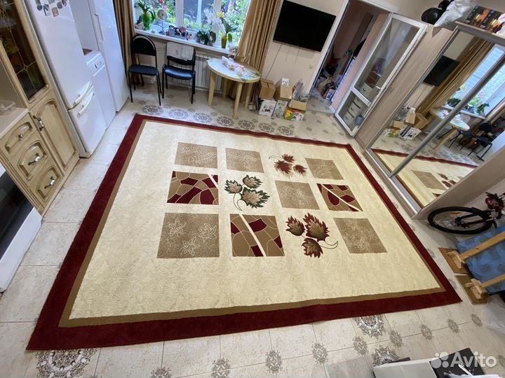 Ковер шерстяной