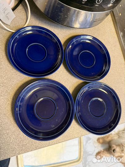 Блюдца синие 4 шт