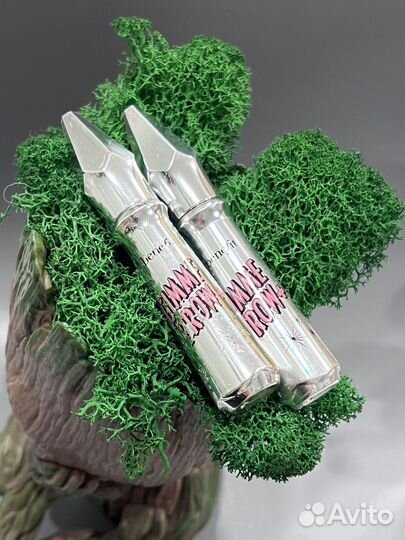 Benefit gray фиксирующая тушь для бровей