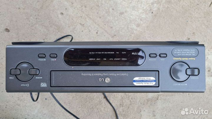 Видеомагнитофон